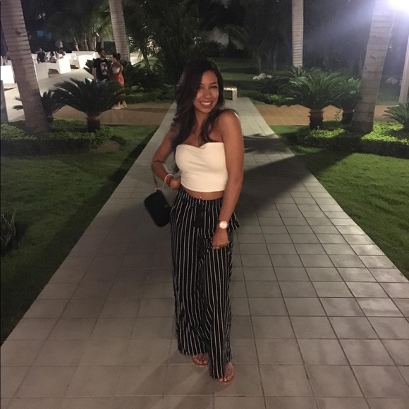 Meet your Posher, Isabelle - Picture 1 of 1